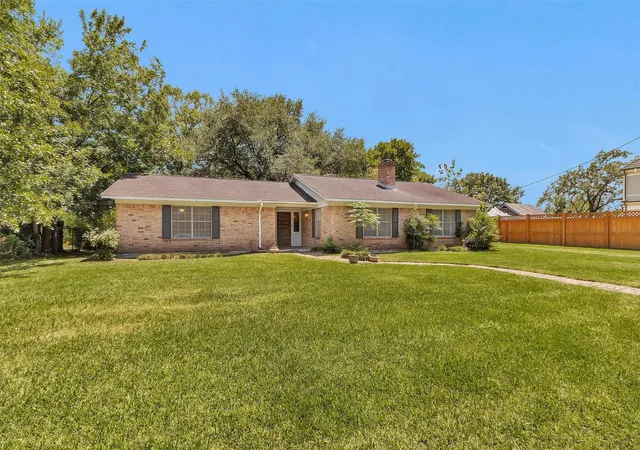 1st image of 602 Gibbs St, Navasota, TX 77868 | MLS# 32822451