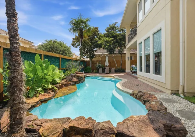 1st image of 320 Harborside Cir, Kemah, TX 77565 | MLS# 23902589