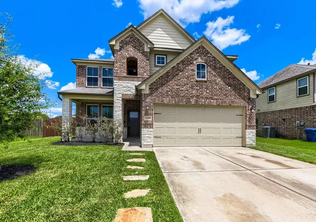 Photo 1 of Single family home for sale at 4307 Greeley Ln, Rosenberg, TX 77471 | MLS# 23261878 | Listing updated on 2026-10-08