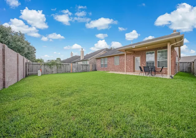 Photo 3 of Single family home for sale at 6835 Blue Glade Dr, Richmond, TX 77406 | MLS# 80007443 | Listing updated on 2026-09-11