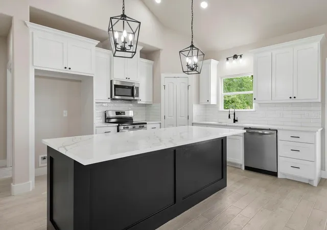 5th image of 4432 Collton Ln, Franklin, TX 77856 | MLS# 76918393