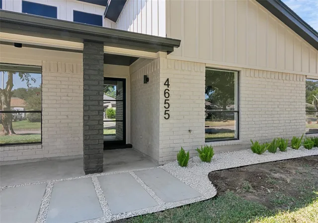 2nd image of 4655 Monticello St, Beaumont, TX 77706 | MLS# 37954602
