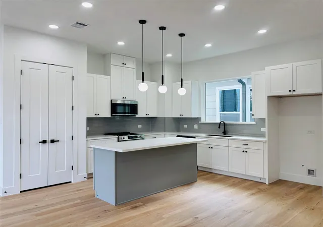 4th image of 2010 Yates St, Houston, TX 77020 | MLS# 31319061