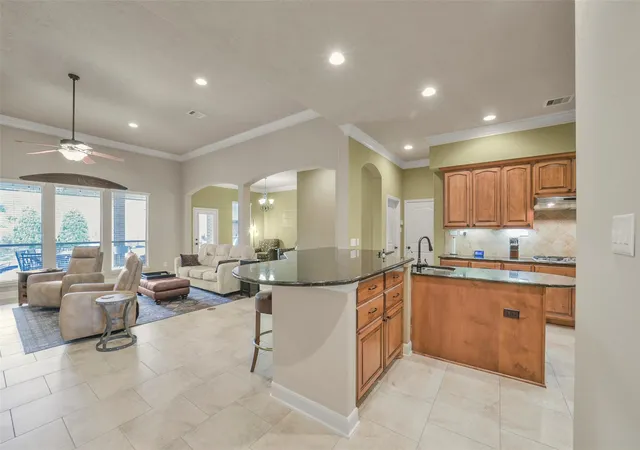 4th image of 21214 Redcrest Manor Dr, Richmond, TX 77406 | MLS# 35422988