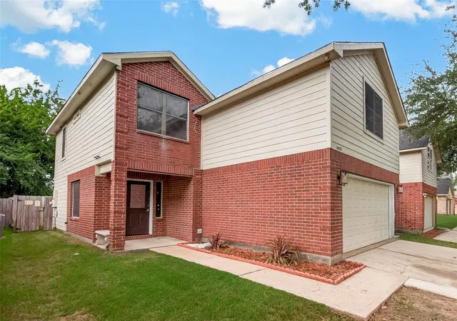 Photo 1 of Single family home for sale at 10830 Tallow Briar, Houston, TX 77075 | MLS# 86893171 | Listing updated on 2026-09-19