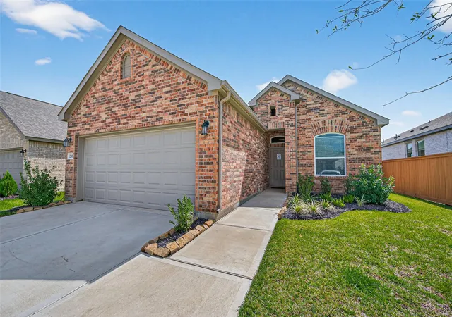 Photo 3 of Single family home for sale at 22007 Oia Is Dr, Hockley, TX 77447 | MLS# 19431159 | Listing updated on 2026-08-16