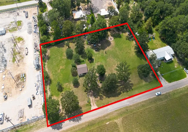 1st image of 2200 Red Oak Ln, Conroe, TX 77306 | MLS# 22741160
