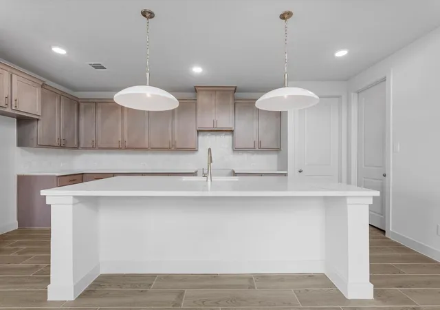Photo 4 of Single family home for sale at 2410 Verano St, Montgomery, TX 77316 | MLS# 91500672 | Listing updated on 2026-09-04