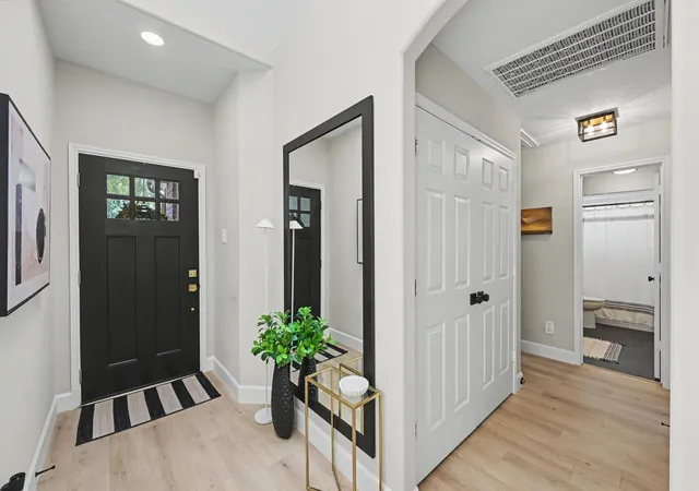 Photo 4 of Sale Pending at 6539 Horsepen Byp Dr, Houston, TX 77084 | MLS# 46709628 | Listing updated on 2026-09-08