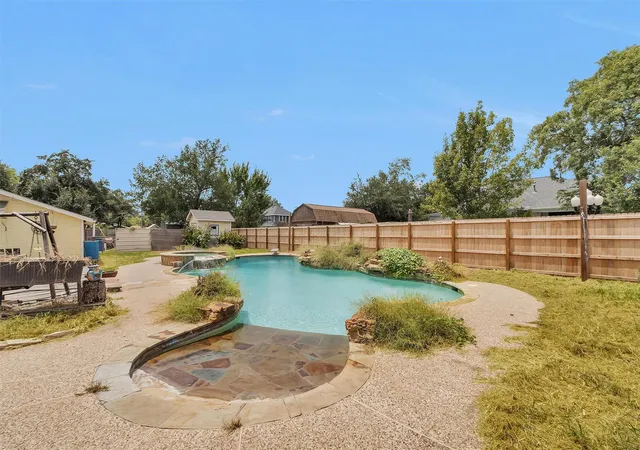 40th image of 1017 Water St, Navasota, TX 77868 | MLS# 48944440