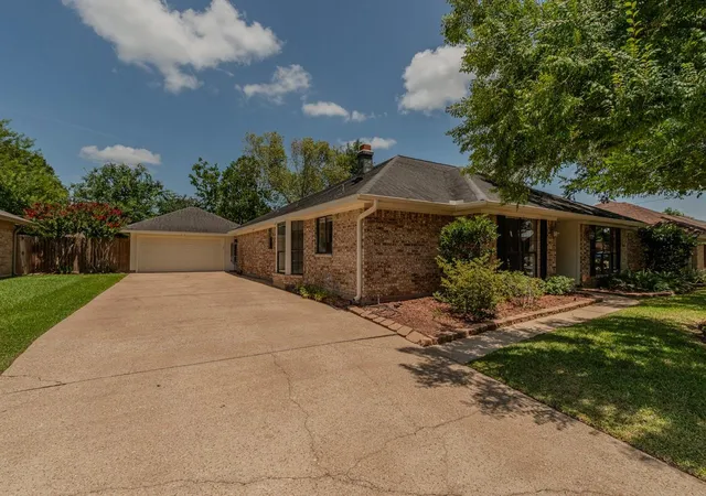 4th image of 6960 Blarney St, Beaumont, TX 77706 | MLS# 93262901