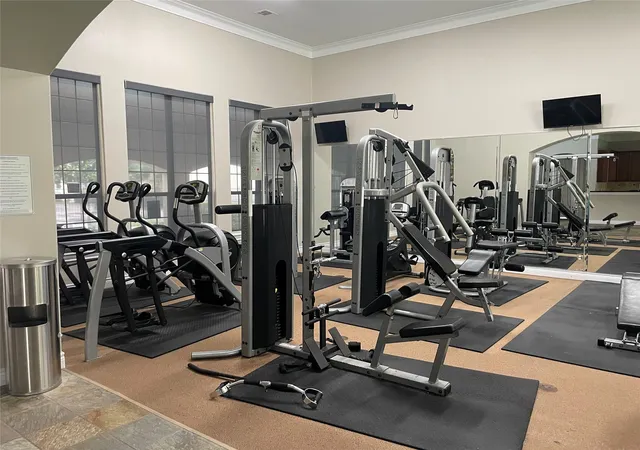 33rd image of 9127 Harbor Hills Dr, Houston, TX 77054 | MLS# 49189677