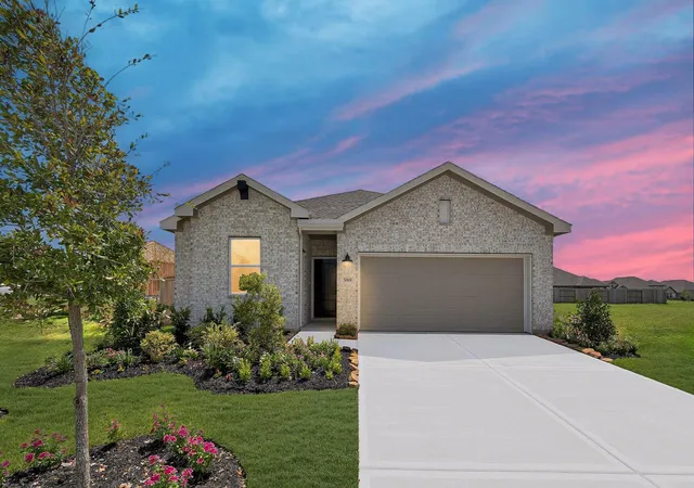 1st image of 588 Day Station Dr, Dayton, TX 77535 | MLS# 52291853