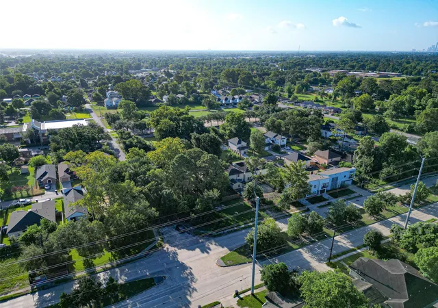 6th image of 6544 Wheatley St, Houston, TX 77091 | MLS# 51934881