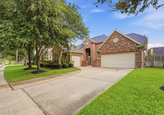 Photo 1 of Single family home for sale at 5518 Ivory Lake Ct, Katy, TX 77494 | MLS# 61364611 | Listing updated on 2026-09-04