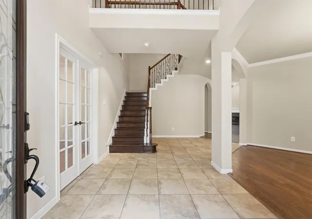 Photo 3 of Single family home for sale at 5518 Ivory Lake Ct, Katy, TX 77494 | MLS# 61364611 | Listing updated on 2026-09-04