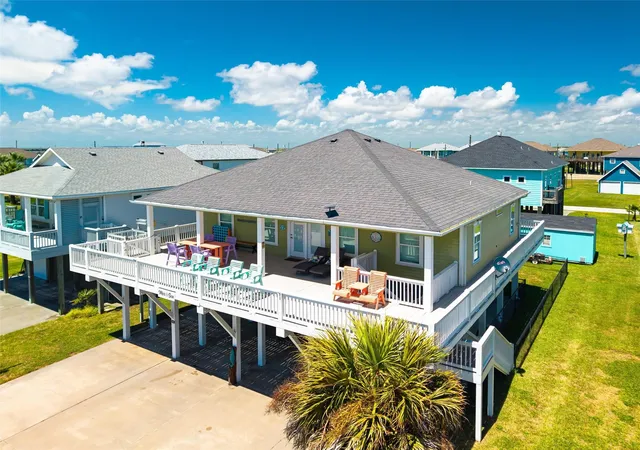 1st image of 956 Biscayne, Port Bolivar, TX 77650 | MLS# 11700083