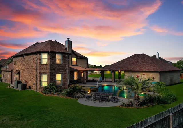 Photo 3 of Single family home for sale at 14865 Lisa Ln, Beaumont, TX 77713 | MLS# 76912799 | Listing updated on 2026-09-10