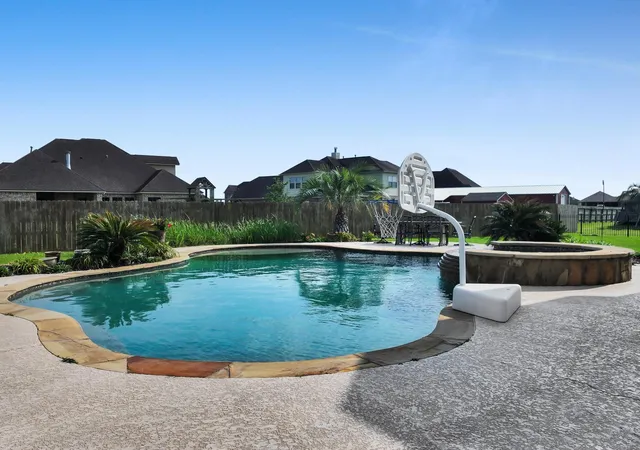 Photo 4 of Single family home for sale at 14865 Lisa Ln, Beaumont, TX 77713 | MLS# 76912799 | Listing updated on 2026-09-10