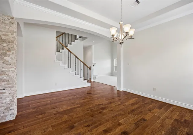 Photo 4 of Single family home for sale at 315 Westwood Dr, League City, TX 77573 | MLS# 98028470 | Listing updated on 2026-09-12