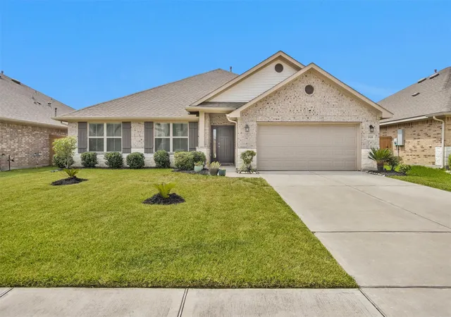 Photo 1 of Single family home for sale at 2618 Matterhorn Mist Dr, Rosharon, TX 77583 | MLS# 53008050 | Listing updated on 2026-09-14