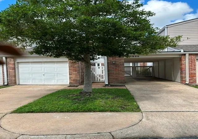 1st image of 1220 Fountain View Dr #197, Houston, TX 77057 | MLS# 86378308