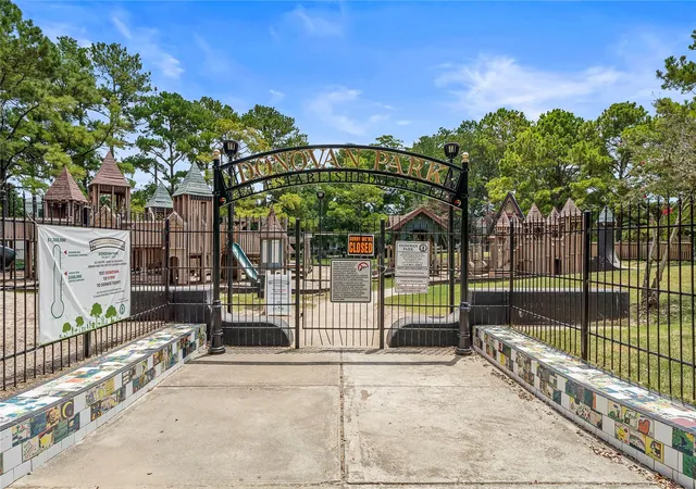 50th image of 1120 Woodland St, Houston, TX 77009 | MLS# 51714023