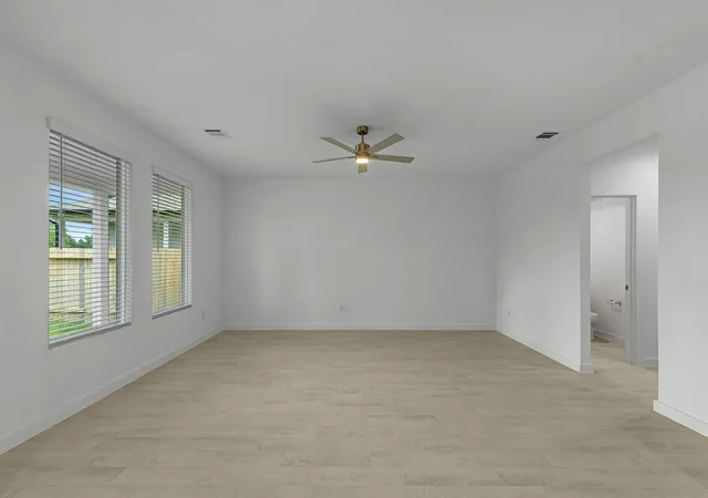 5th image of 6423 Old Cypress Landing Ln, Humble, TX 77338 | MLS# 63943596