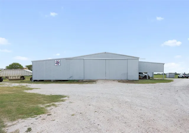 3rd image of 23783 Fm 530, Hallettsville, TX 77964 | MLS# 52849082