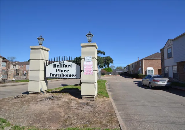 2nd image of 9200 W Bellfort Ave #79, Houston, TX 77031 | MLS# 73383111