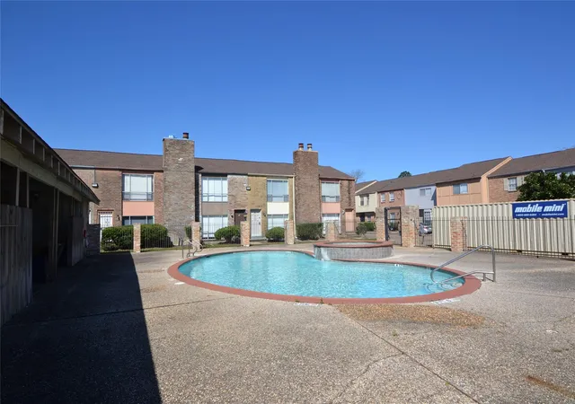 3rd image of 9200 W Bellfort Ave #79, Houston, TX 77031 | MLS# 73383111