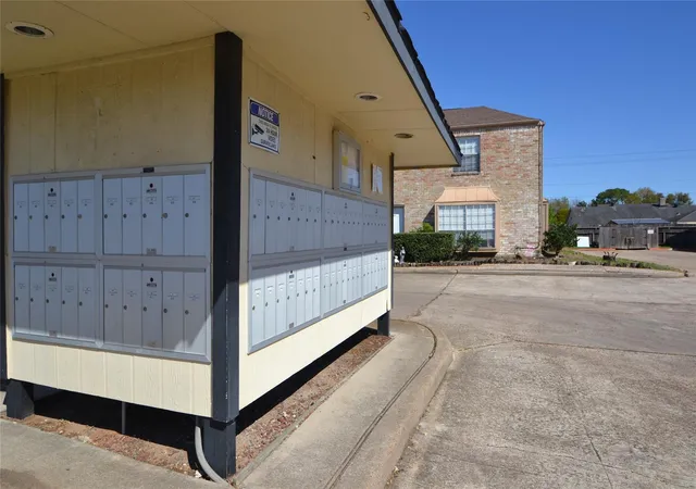 4th image of 9200 W Bellfort Ave #79, Houston, TX 77031 | MLS# 73383111