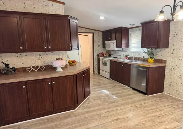 Photo 2 of Single family home for sale at 15203 Paradise Cvs Dr, Willis, TX 77318 | MLS# 29394439 | Listing updated on 2026-09-09