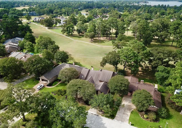 5th image of 8015 Rebawood Dr, Humble, TX 77346 | MLS# 48382434