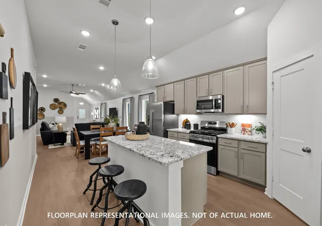 Photo 3 of Single family home for sale at 16634 Trembling Aspen Ln, New Caney, TX 77357 | MLS# 60144291 | Listing updated on 2026-09-19
