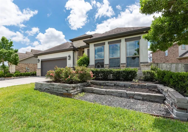 2nd image of 4802 Gingerwood Trace Ln, Rosharon, TX 77583 | MLS# 81128250