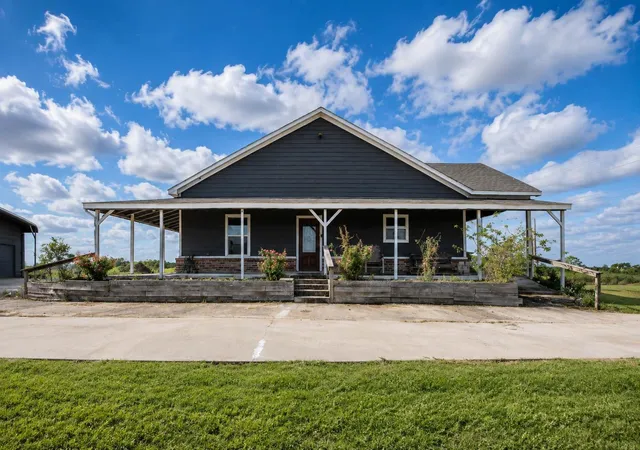 3rd image of 21902 Ramsey Rd, Crosby, TX 77532 | MLS# 71727729