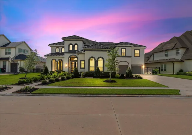 1st image of 10643 Crystal Spring Dr, Missouri City, TX 77459 | MLS# 42711990