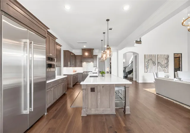Photo 3 of Single family home for sale at 10643 Crystal Spring Dr, Missouri City, TX 77459 | MLS# 42711990 | Listing updated on 2026-08-15
