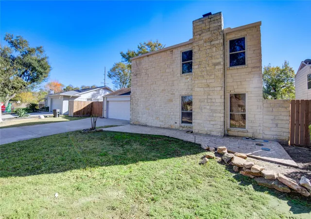 50th image of 13907 Piping Rock Ln, Houston, TX 77077 | MLS# 98150429