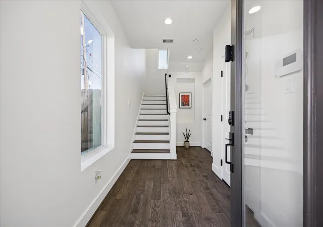 Photo 3 of Single family home for sale at 1915 Kolfahl St #A, Houston, TX 77023 | MLS# 93975949 | Listing updated on 2026-09-19