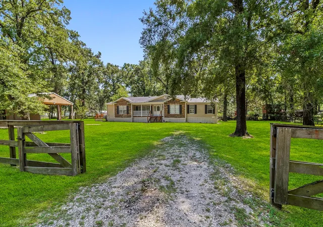Photo 2 of Single family home for sale at 267 Osborne Ave, Livingston, TX 77351 | MLS# 49455612 | Listing updated on 2026-08-17
