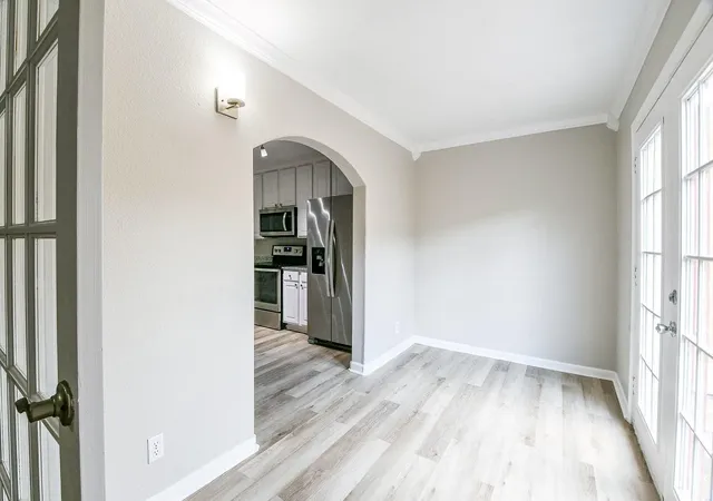 5th image of 2585 Marilee Ln #3, Houston, TX 77057 | MLS# 65119088
