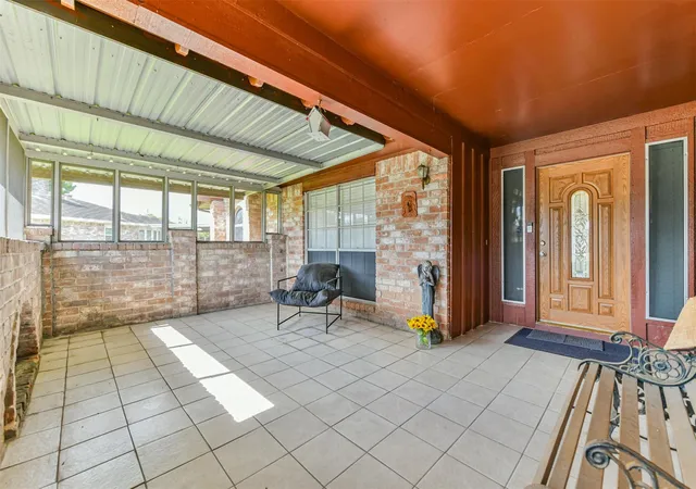 Photo 3 of Single family home for sale at 12118 Kirkholm Dr, Houston, TX 77089 | MLS# 84559896 | Listing updated on 2026-09-19