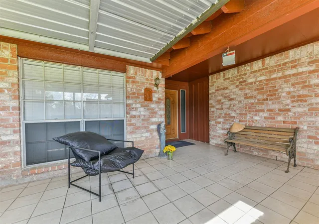 Photo 4 of Single family home for sale at 12118 Kirkholm Dr, Houston, TX 77089 | MLS# 84559896 | Listing updated on 2026-09-19
