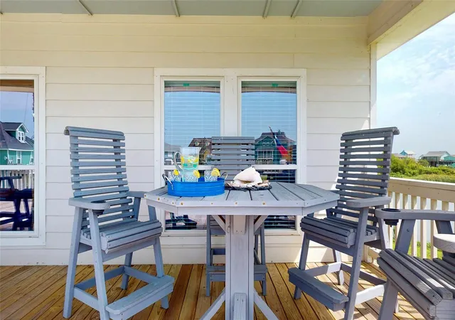 Photo 4 of Single family home for sale at 708 Cameron Cir, Port Bolivar, TX 77650 | MLS# 56018303 | Listing updated on 2026-09-15