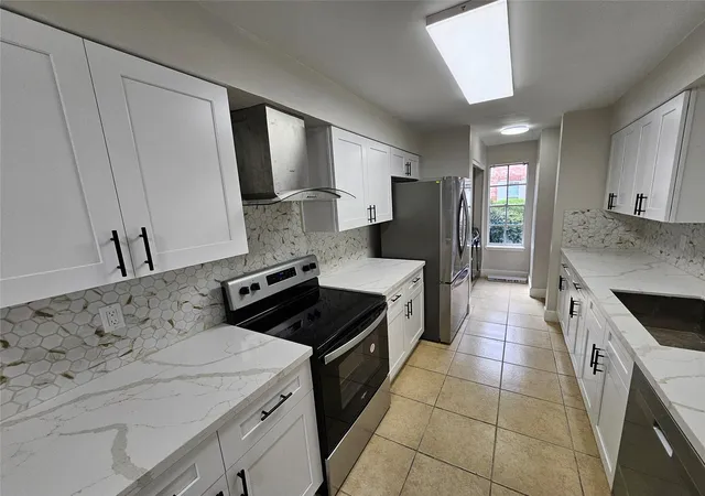 2nd image of 4122 Belle Park Dr, Houston, TX 77072 | MLS# 27756767