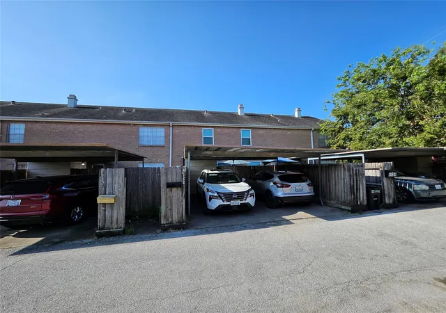32nd image of 4122 Belle Park Dr, Houston, TX 77072 | MLS# 27756767