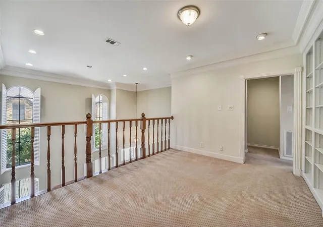 5th image of 1605 Nantucket Dr #B, Houston, TX 77057 | MLS# 78331281