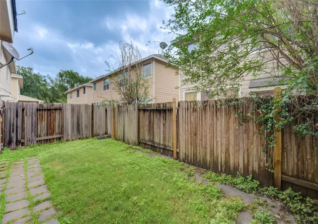 Photo 33 of Sale Pending at 16631 Newglen Ln, Houston, TX 77084 | MLS# 42406610 | Listing updated on 2026-08-30